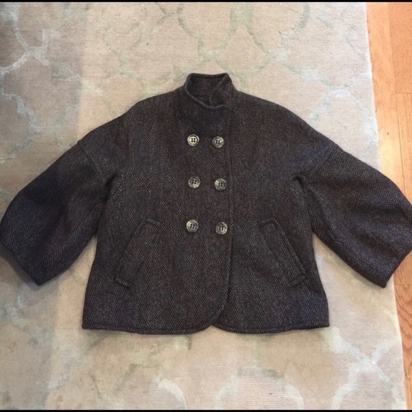 *HP* NWT BCBG Maxazria 3/4 sleeve Medium wool coat - Picture 2 of 4